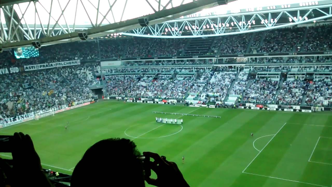 Juventus-Sassuolo (3-1) - Serie A 2016/2017 - Formazioni e Inno