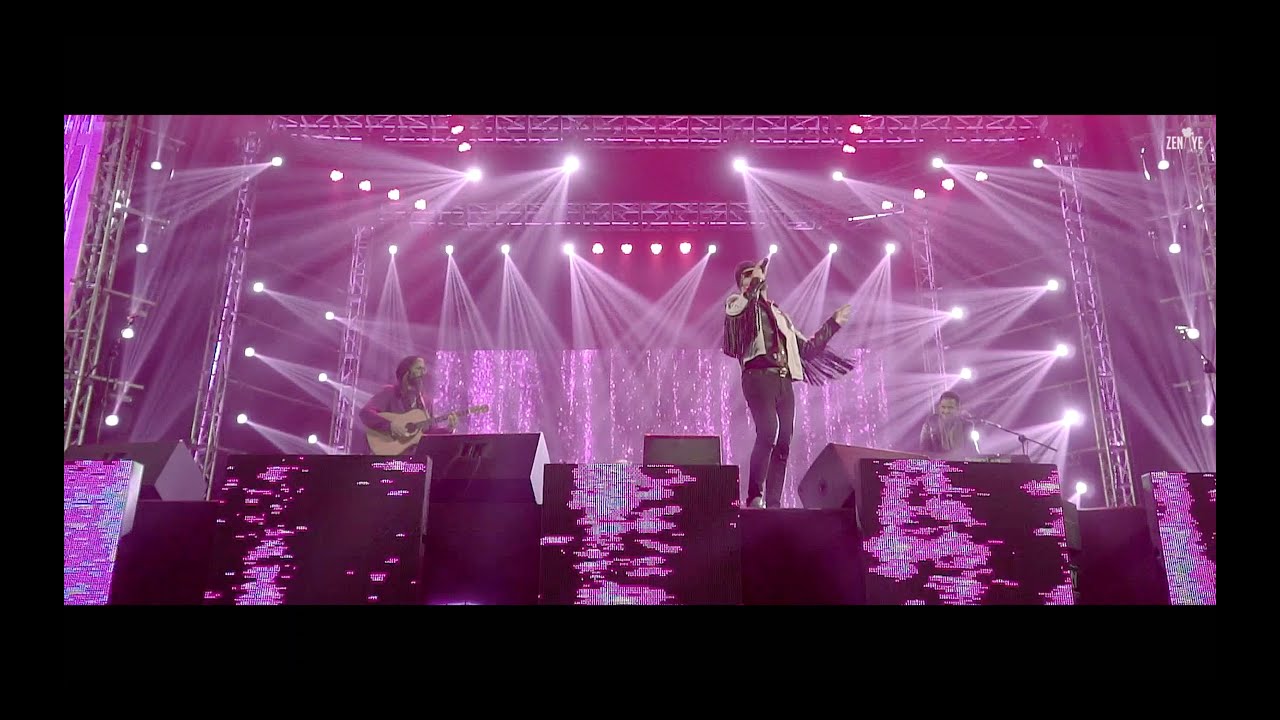 Falak Shabir - LIVE - Akhiyan - ARY Feast Lahore, 2k19