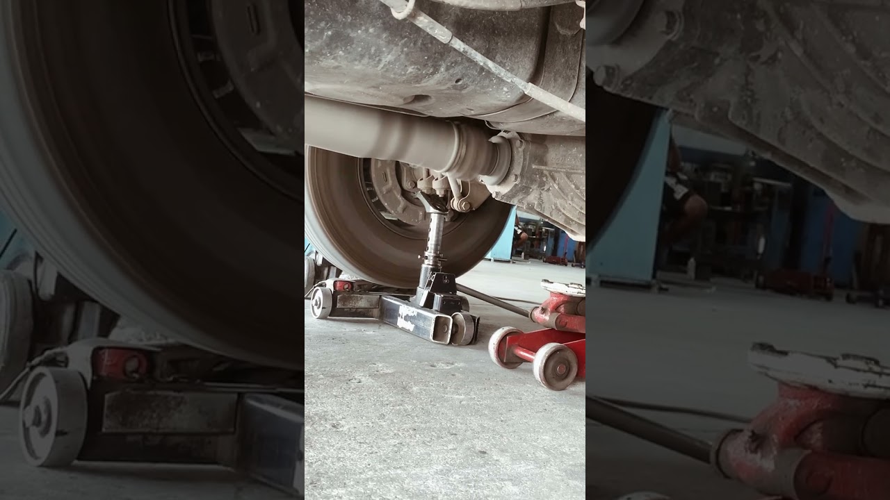 GM bad differential noise or wheel bearing? #mechanic #shorts