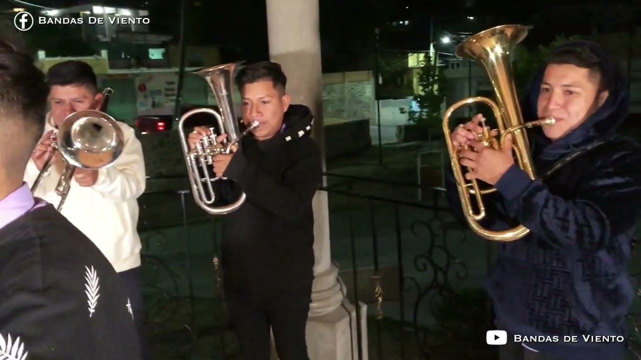 Banda Emperador Azteca - Popurrí Carnavalero, Flor de Gardenia y Tamalito