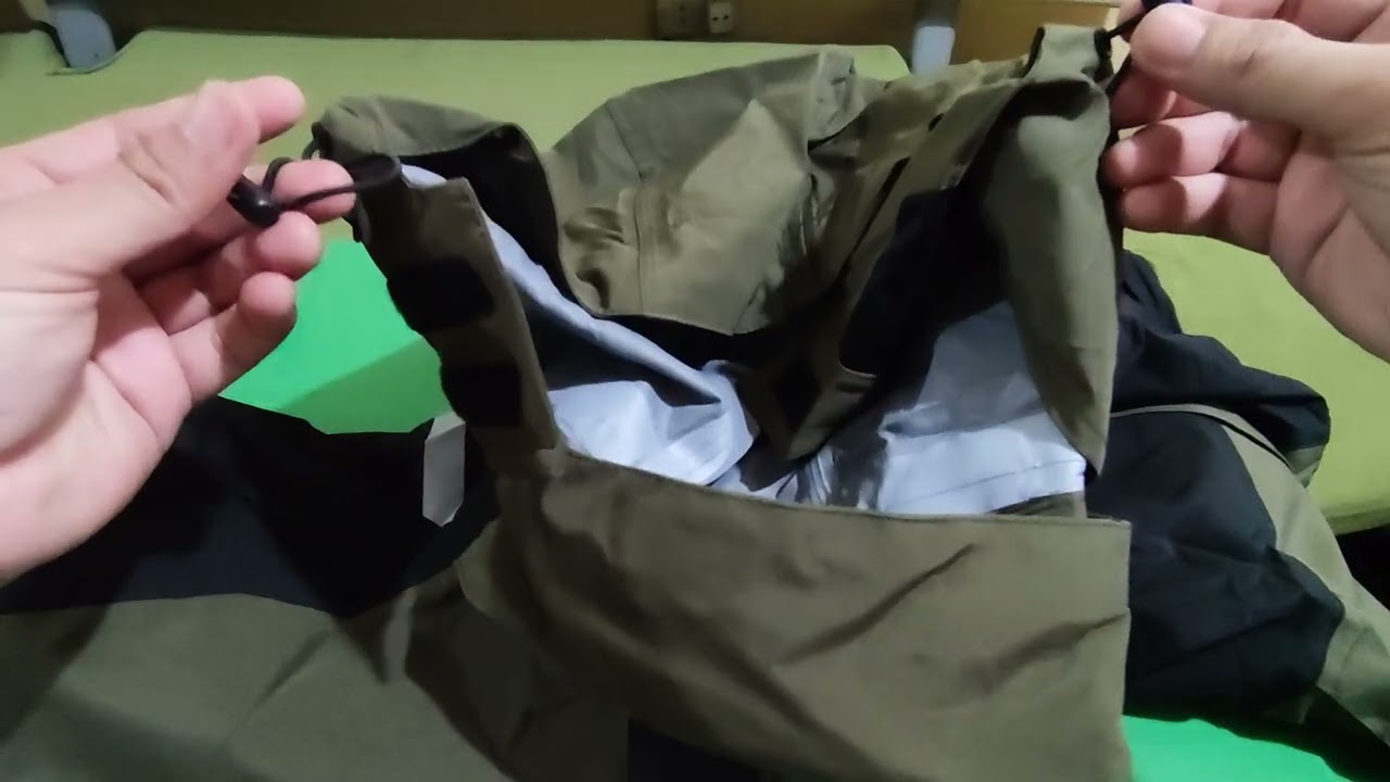 Motowolf V5 Raincoat Green/Black Unboxing 