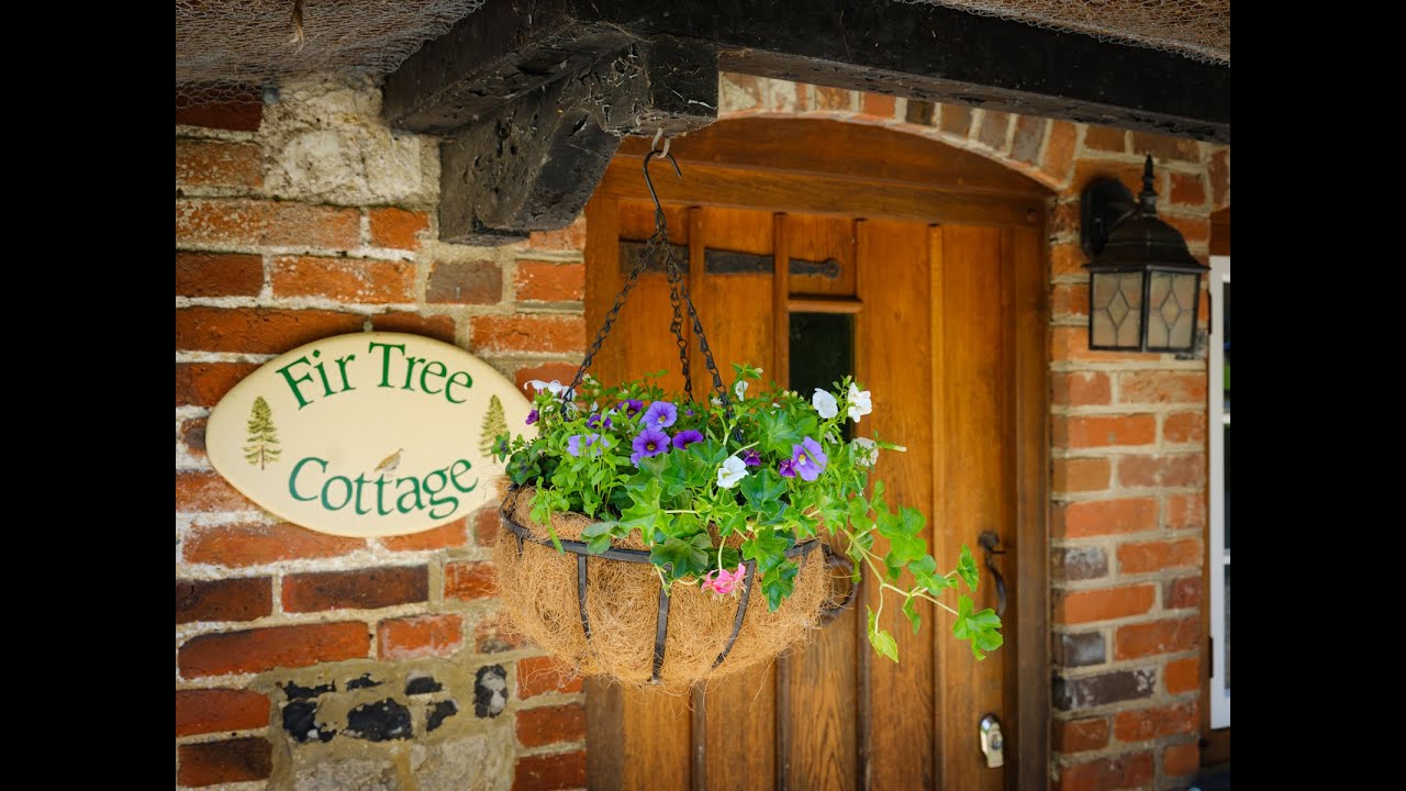 Fir Tree Cottage, East Chisenbury