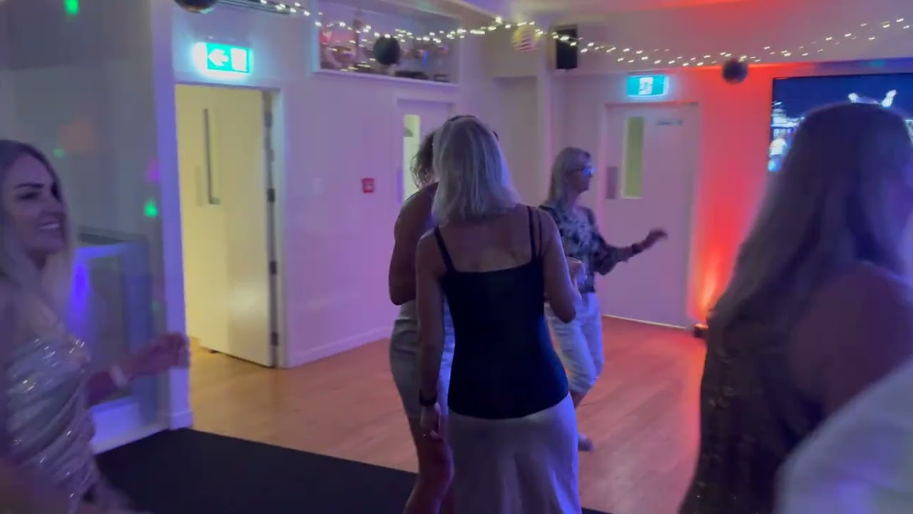 DJ Hire Auckland for Birthdays | Party DJs That Get Everyone Dancing
