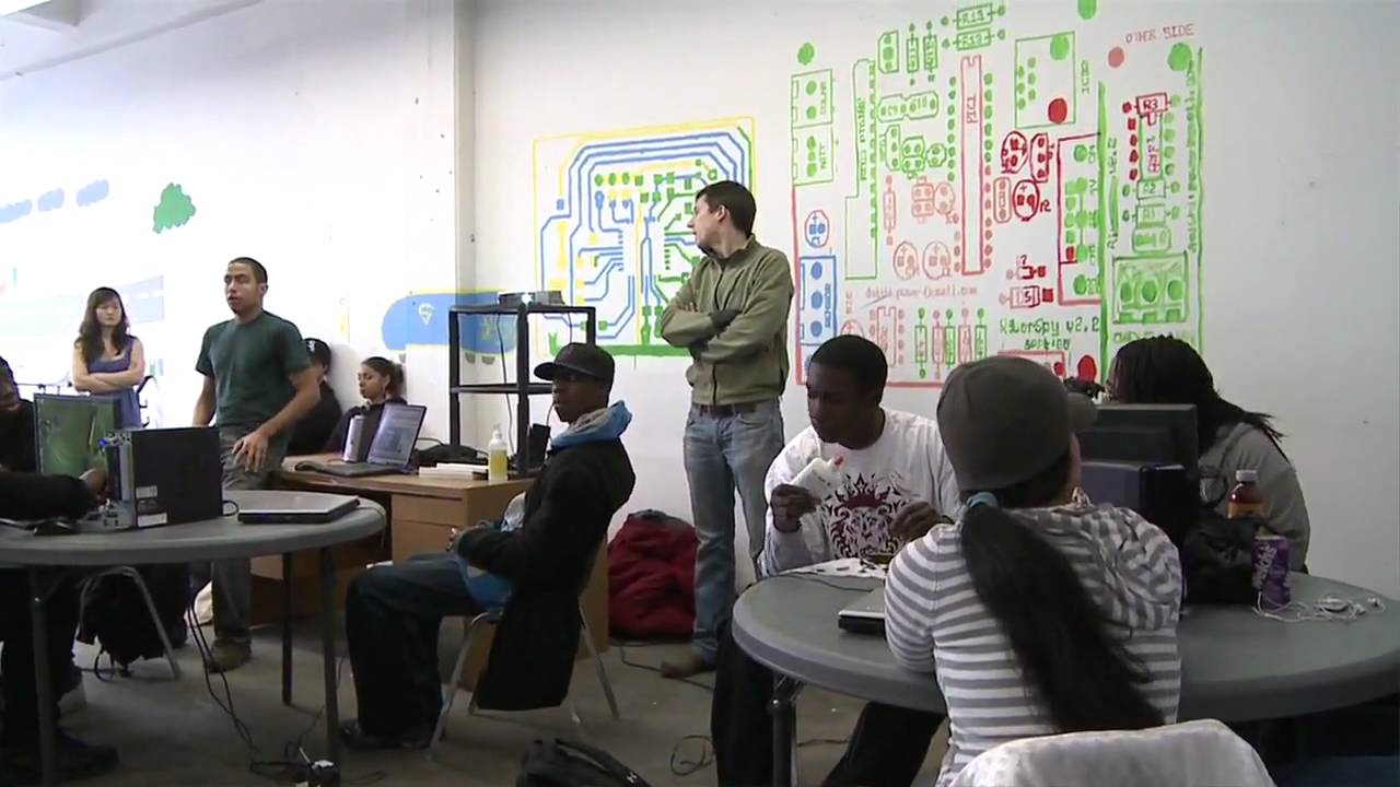 MIT Fab Lab [thetrendwatch.com]