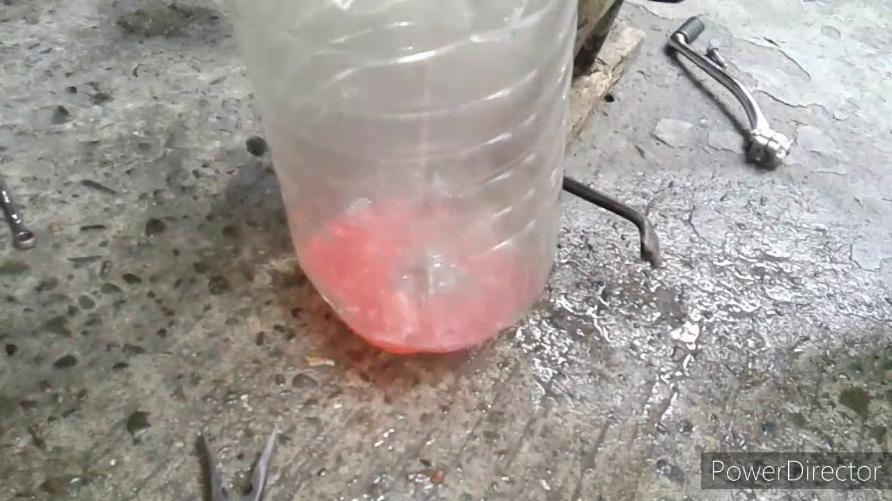 Basic tutorial..how to drain tank and carb ls135....