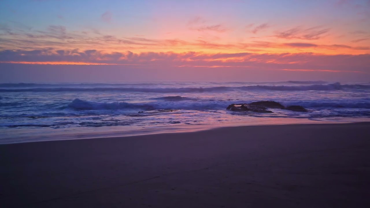 Post-Sunset Glow on the Beach PART II - White Noise ASMR, 3 hours in 4K