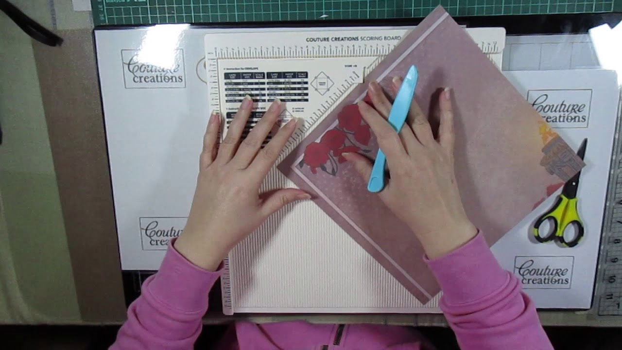 Create an Envelope with Couture Creations Scoring Board
