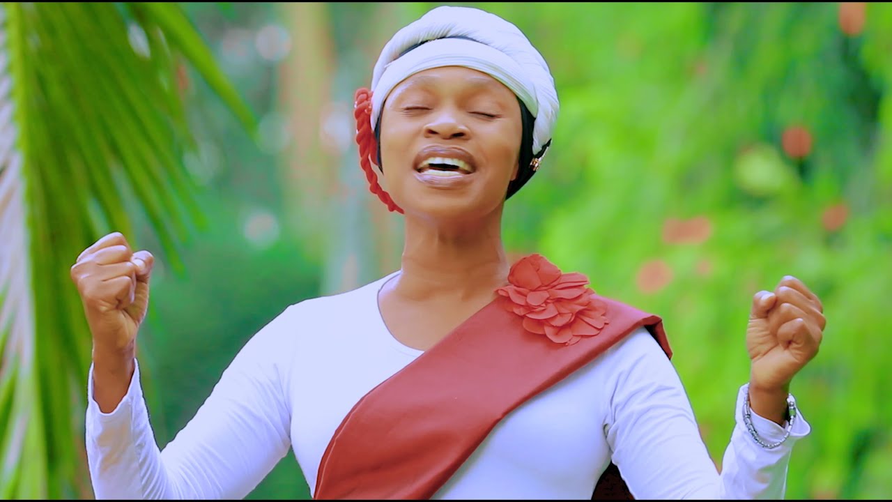 NAMSIFU ELISA || KAMA SI MUNGU OFFICIAL VIDEO || SHOT BY SAFARI AFRICA MEDIA