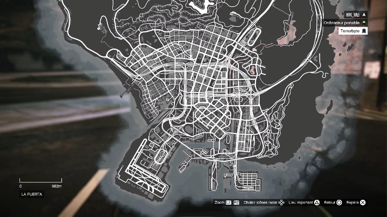 Je joue à GTA en ligne ￼￼￼