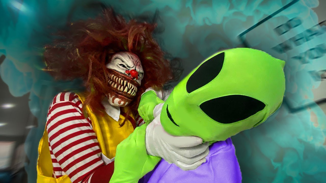 ME ENFRENTO A RONALD MCDONALDS SUPREMO
