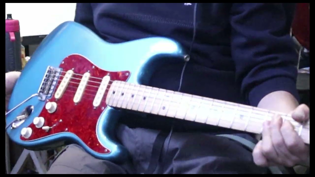 FineGuitars BareSoul 151ST