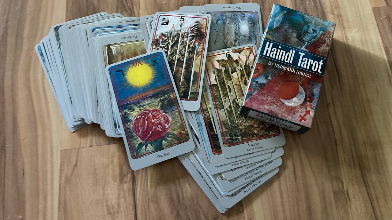 Haindl Tarot - Flip-Through & First Impressions - Layered Beauty