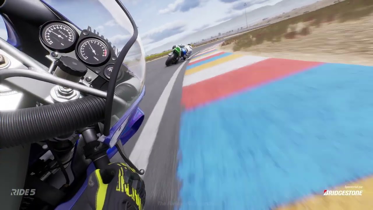 On-board YAMAHA FZR 750 R OW 01 1989 in ALMERIA