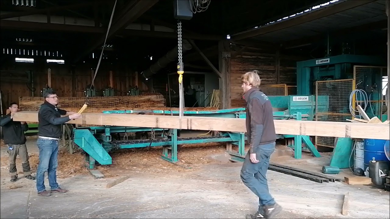 À la scierie de Mortrée, dans l'Orne, 80 pièces en chêne pour la flèche de Notre Dame