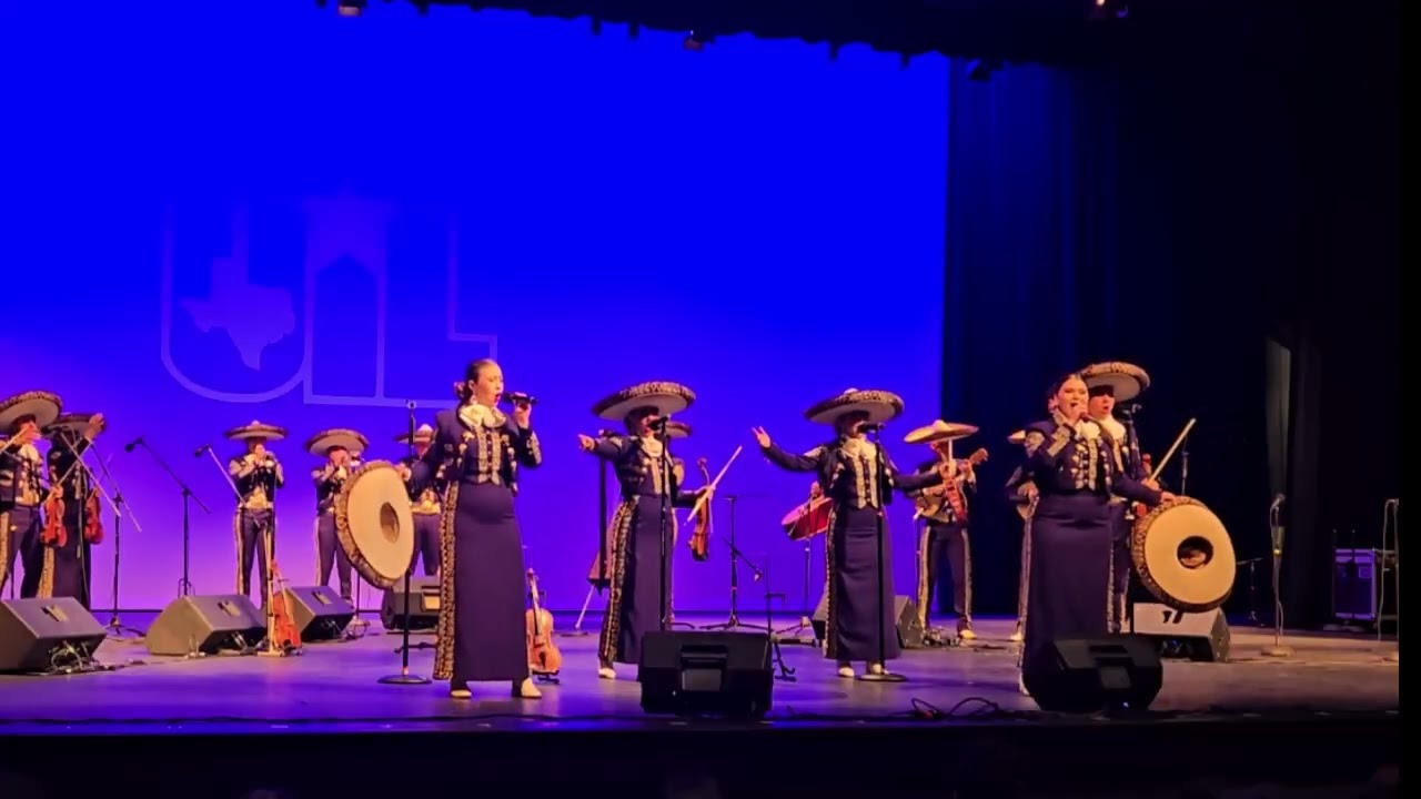 McAllen High Mariachi Oro DOMINATES at Texas UIL State Festival 🔥🎻🎺 (Full Performance)