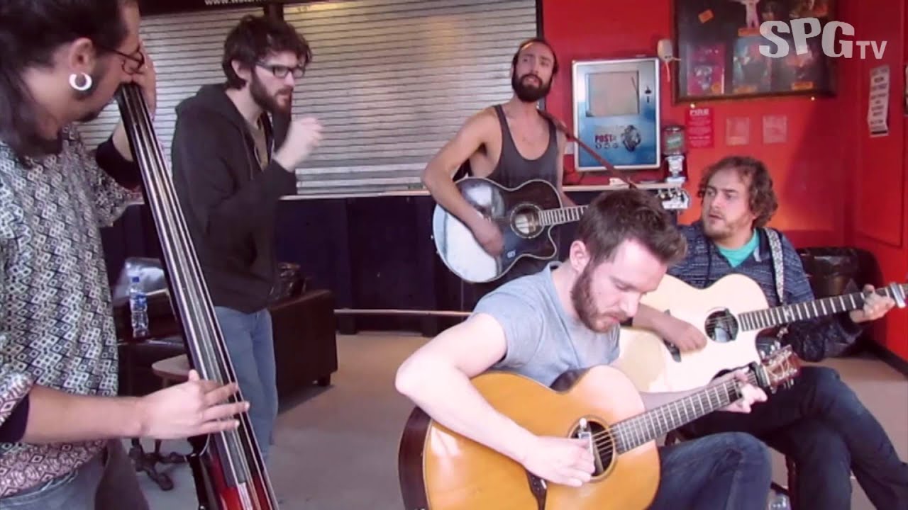 Fossil Collective - On and On | SPGtv