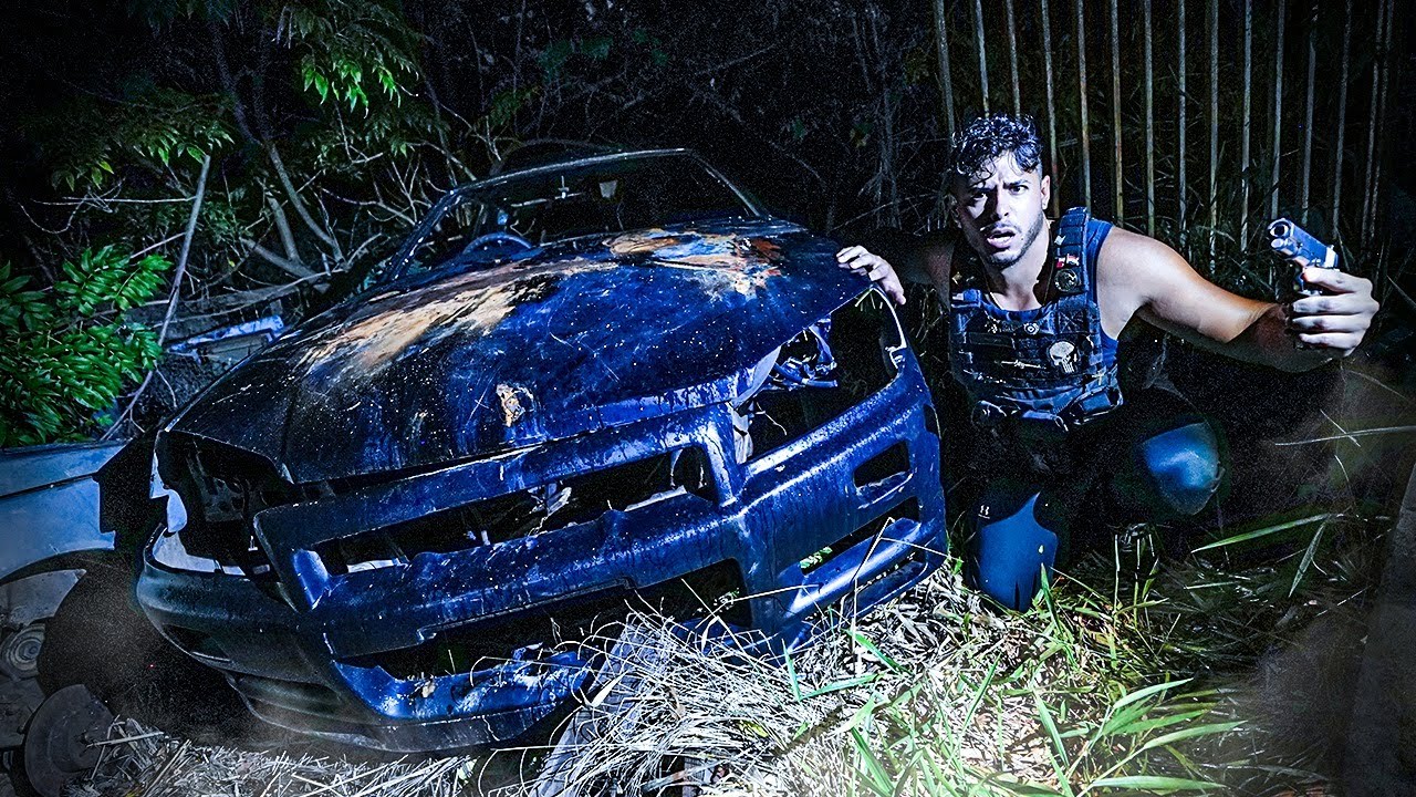 VOLTAMOS NO FERRO VELHO ASSOMBRADO PARA VER O SKYLINE - CAÇADORES DE LENDAS