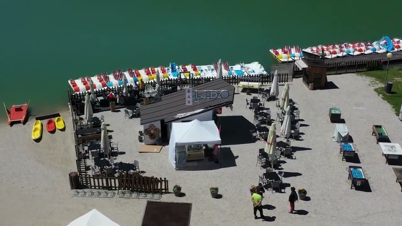 LAVARONE Lake - Summer time