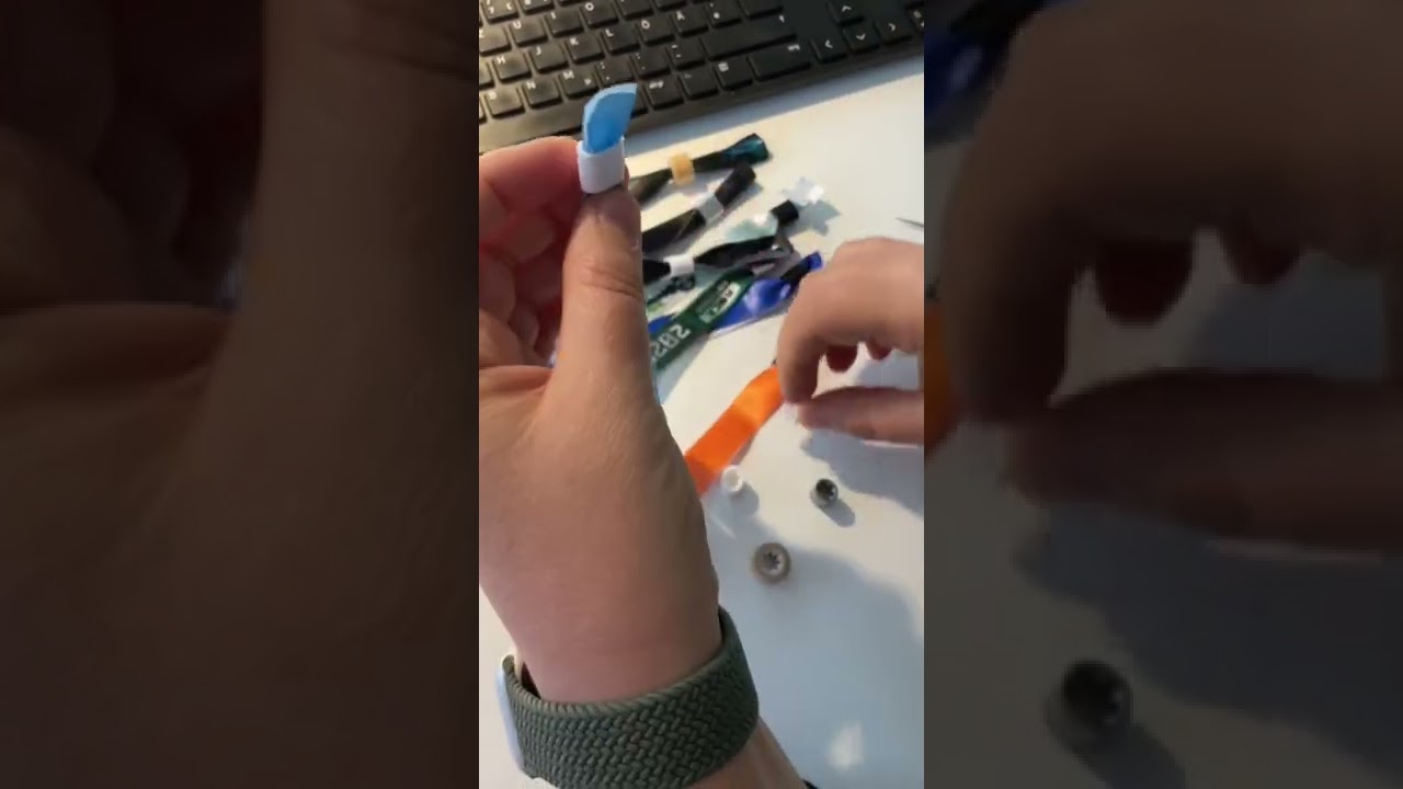 Festivalbändchen per Post verschicken. 😉🙌 