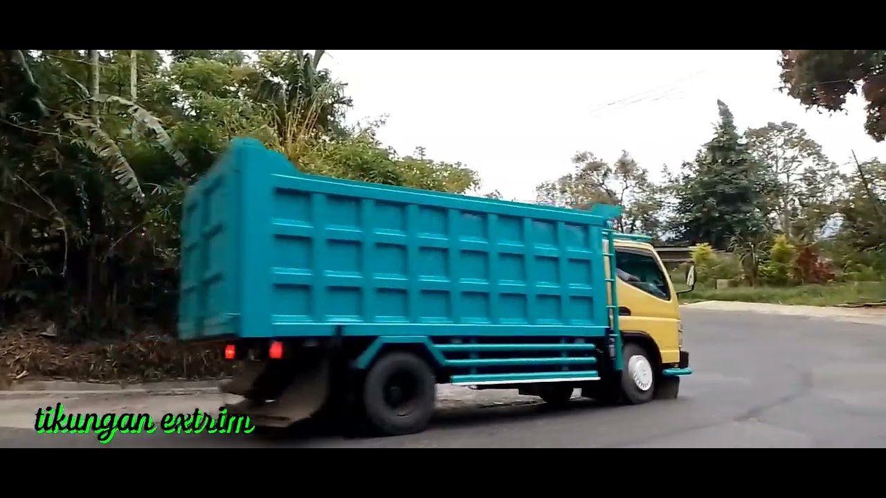 Tikungan extrim kelok empat #jalan #kenderaan #truk #bus #treiler