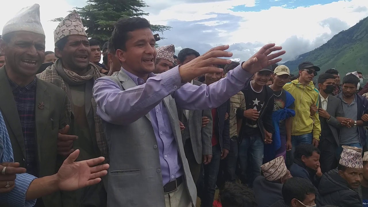 कालिकोट का पुस्पराज आचार्य र दैलेख का जया थापाको देउडा भिडन्त। शुभकालिका सुकाटियाको जात्रामा 2077.