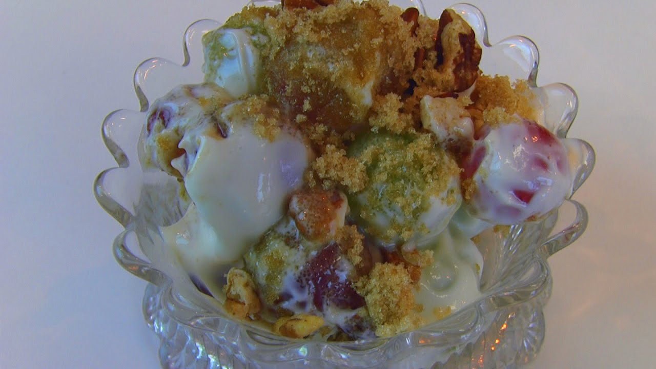 Betty's Gorgeous Grape Salad