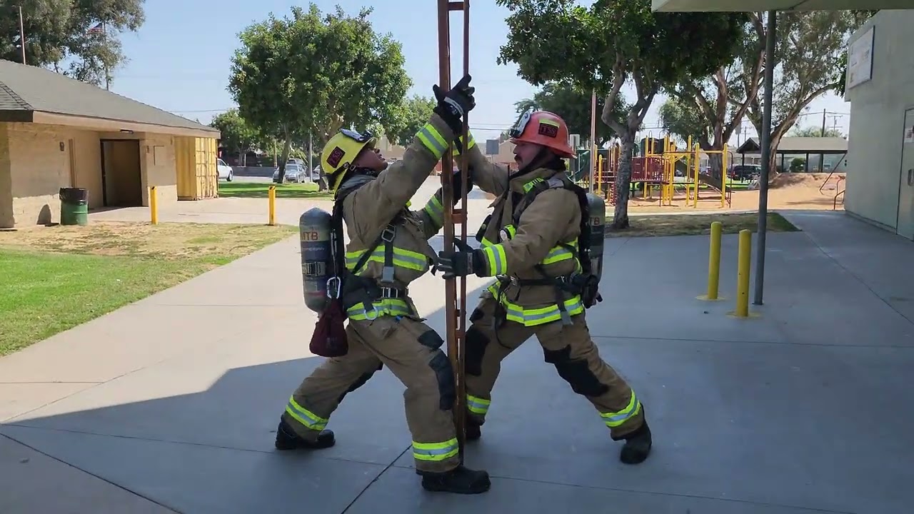 Ladder Evolution: 24 Foot Straight Ladder (Flat Raise)