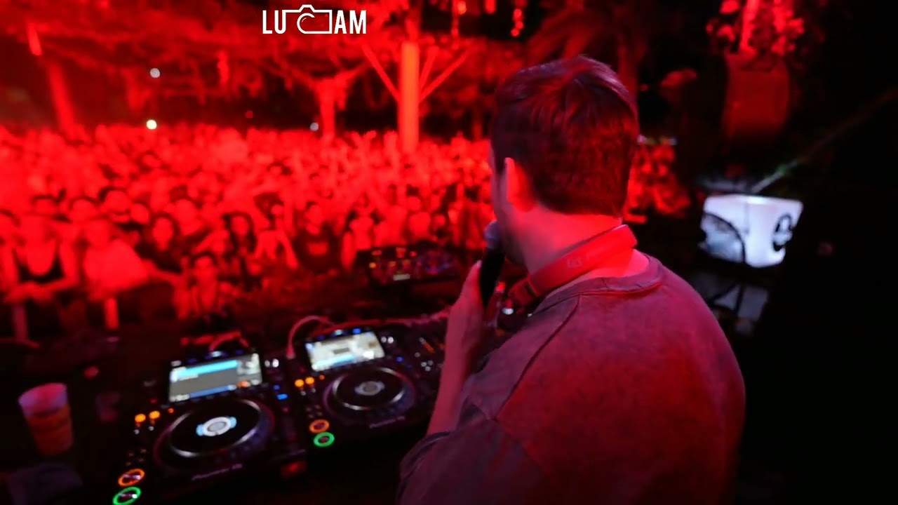 MACEO PLEX playing Solitary Daze @ Brunch BCN [9h set]