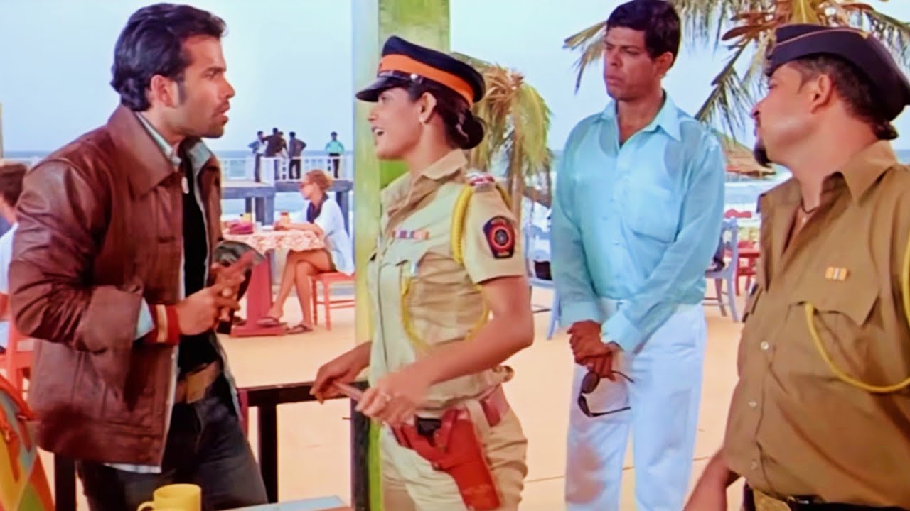पुलिस बोली चल ठाणे, बंदा बोला मेरा घर घाटकोपर में है 🤣 - Tushar Kapoor | One Two Three Movie Comedy