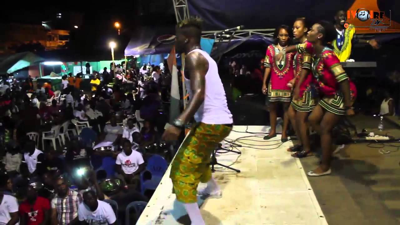 yabongo lova en concert live au maquis l'internat
