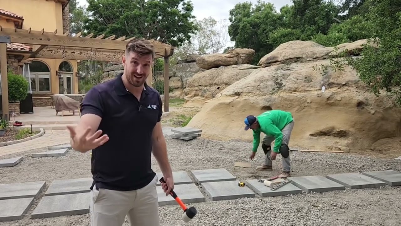 Creating an amazing design with artificial turf and stepping stones