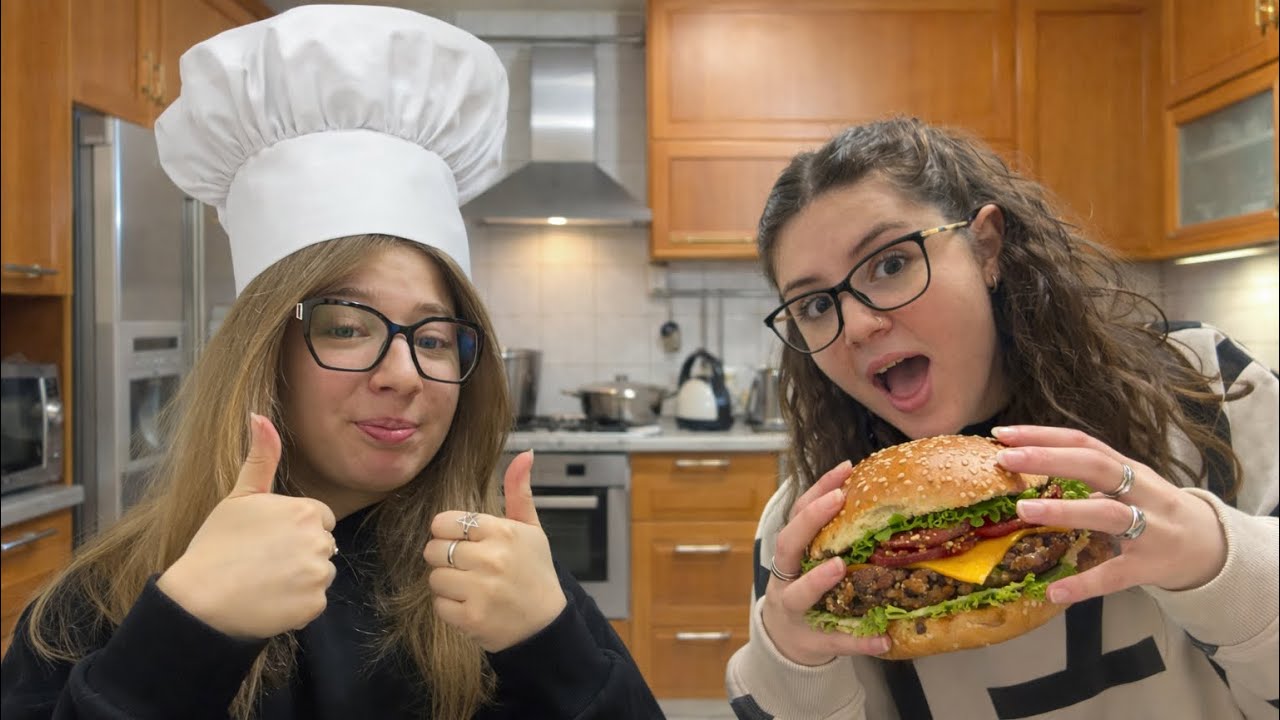 QUESTO PANINO NON DOVEVA ESSERE COSÌ BUONO..🍔