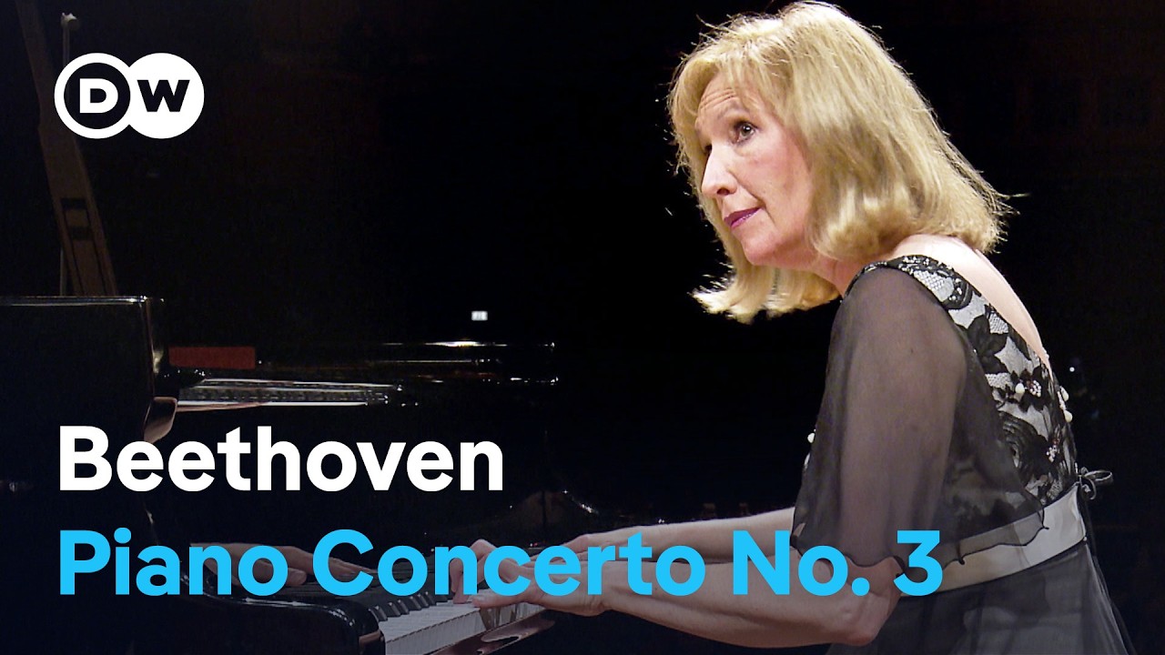 Beethoven: Piano Concerto No. 3 | Margarita Höhenrieder (piano), Leon Fleisher (conductor)