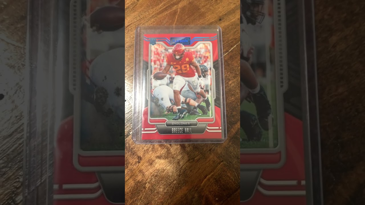 Amazing blaster box pull. #lucky #boxbreak #boxbreaks #footballcards #panini