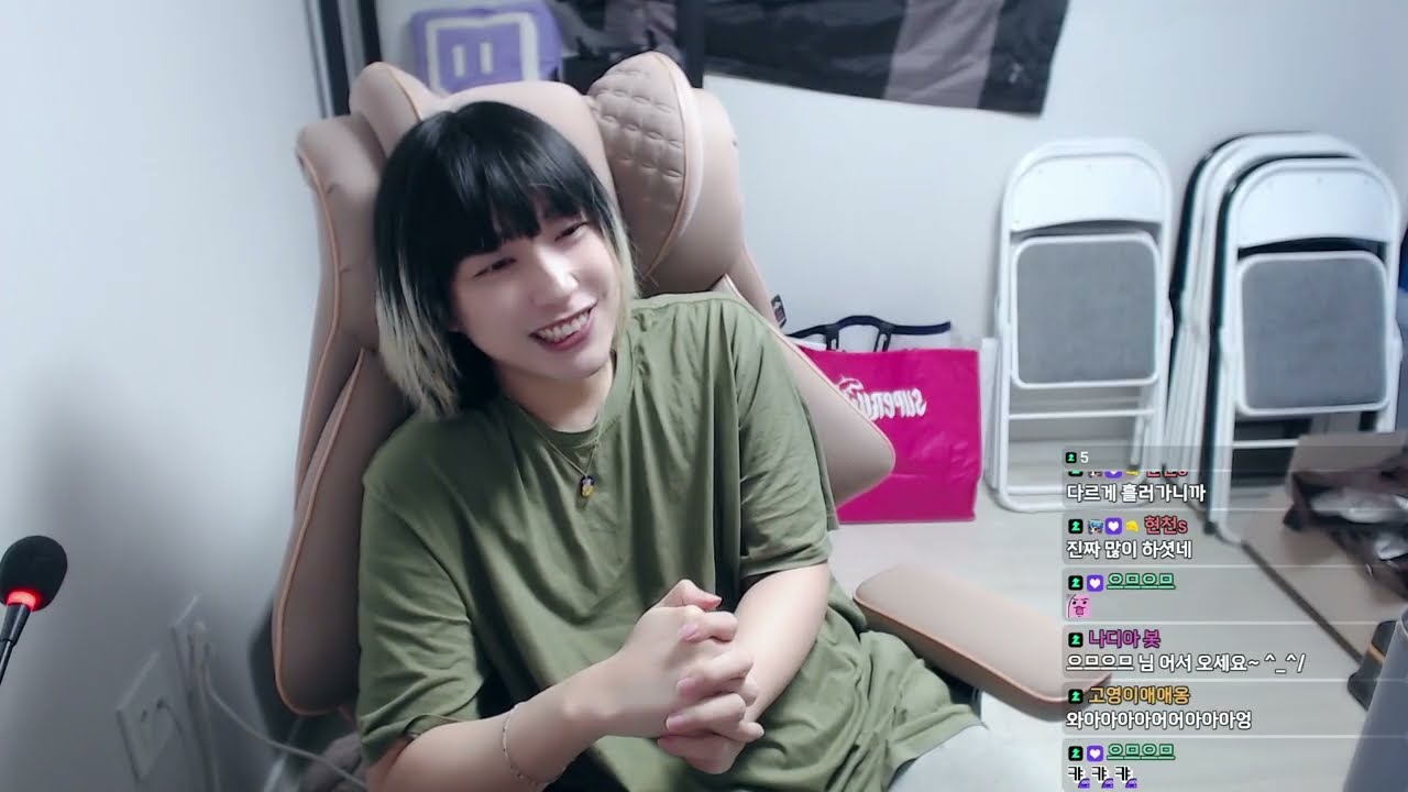 저 작가 됐습니다