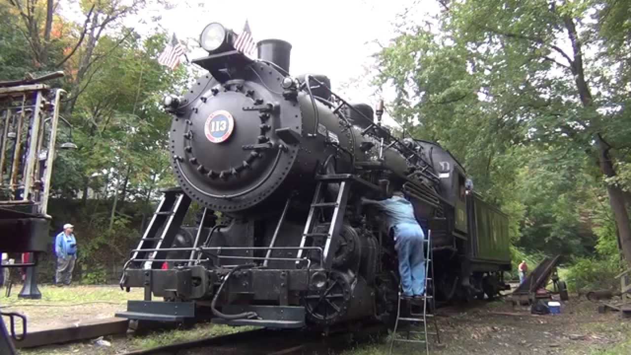 CNJ 113 and R&N 425 at Schuylkill Haven Borough Days 2013 (in HD)