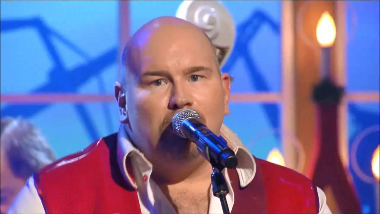 Larz-Kristerz spelar 