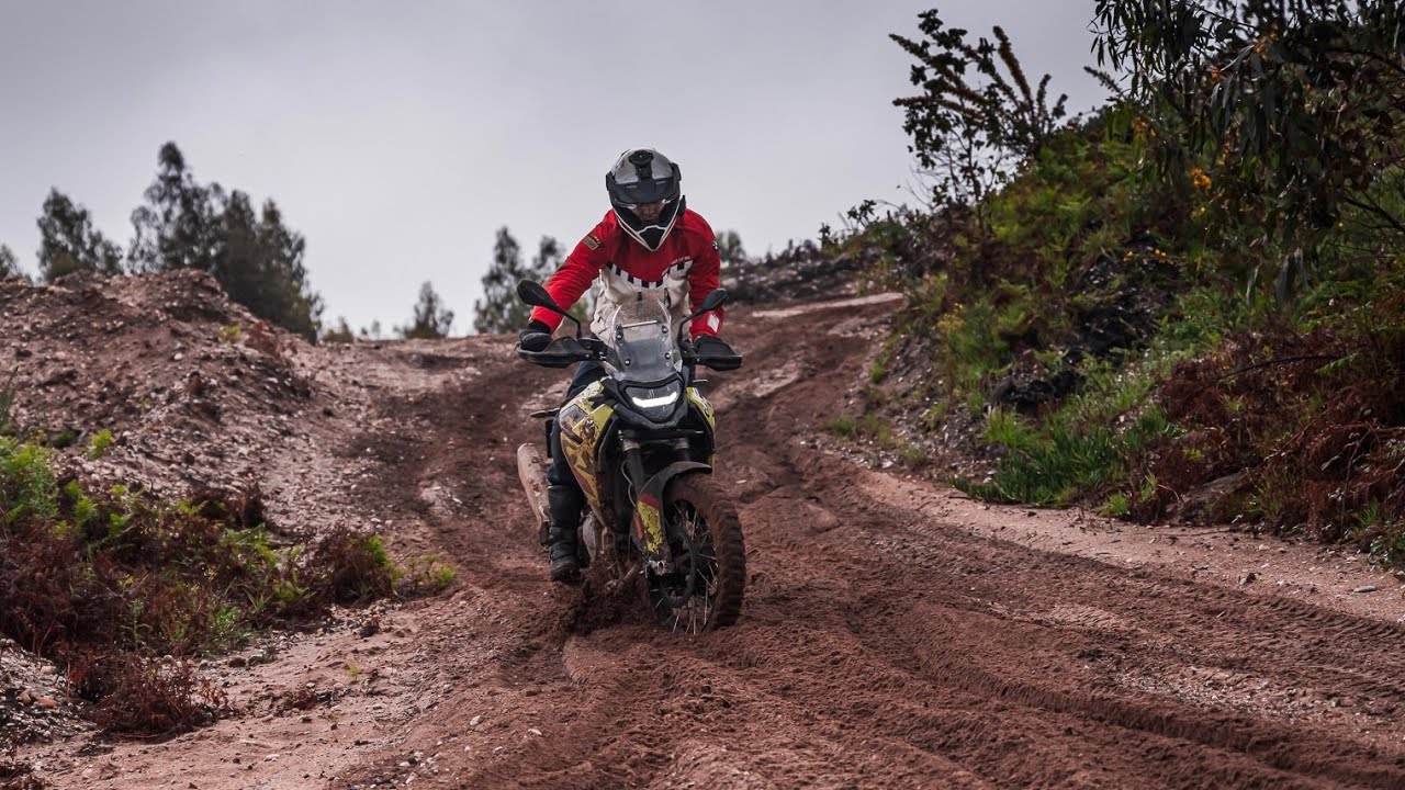 BMW F 900 GS - recenze motocyklu z pohledu běžného uživatele