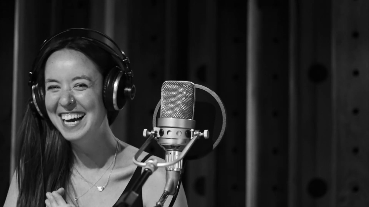 Kate Wadey - The Moon Song