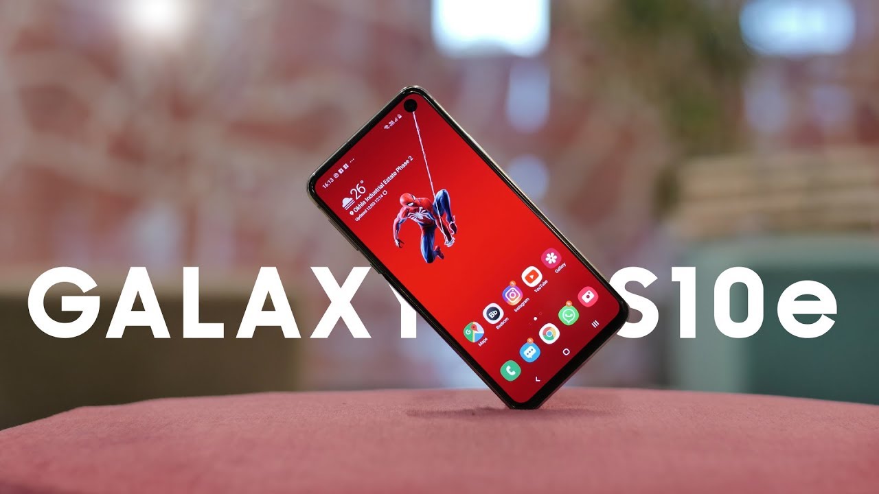 Samsung Galaxy S10e: This Phone Really Deserves The Hype!