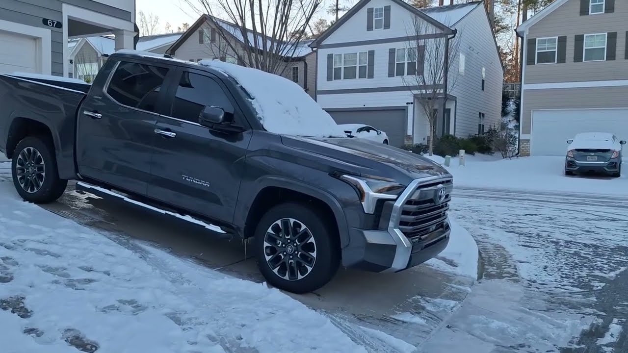 Утренняя Прогулка по ..Гололёду, моя Доча Оплатила Мои уроки, это Суперважно для меня, Поболтаем? 🙂