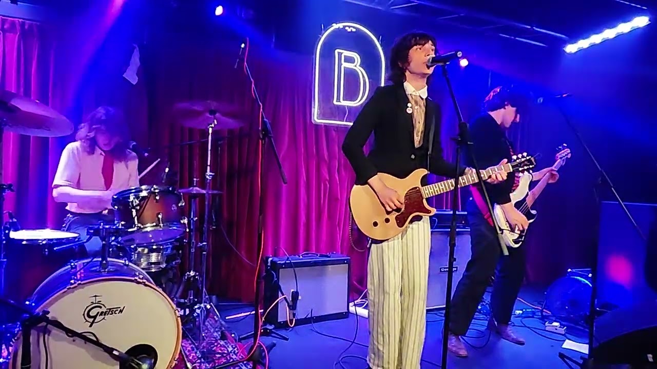 SHARP PINS - I CAN'T STOP. Live in Madrid (27-5-25). Sala B