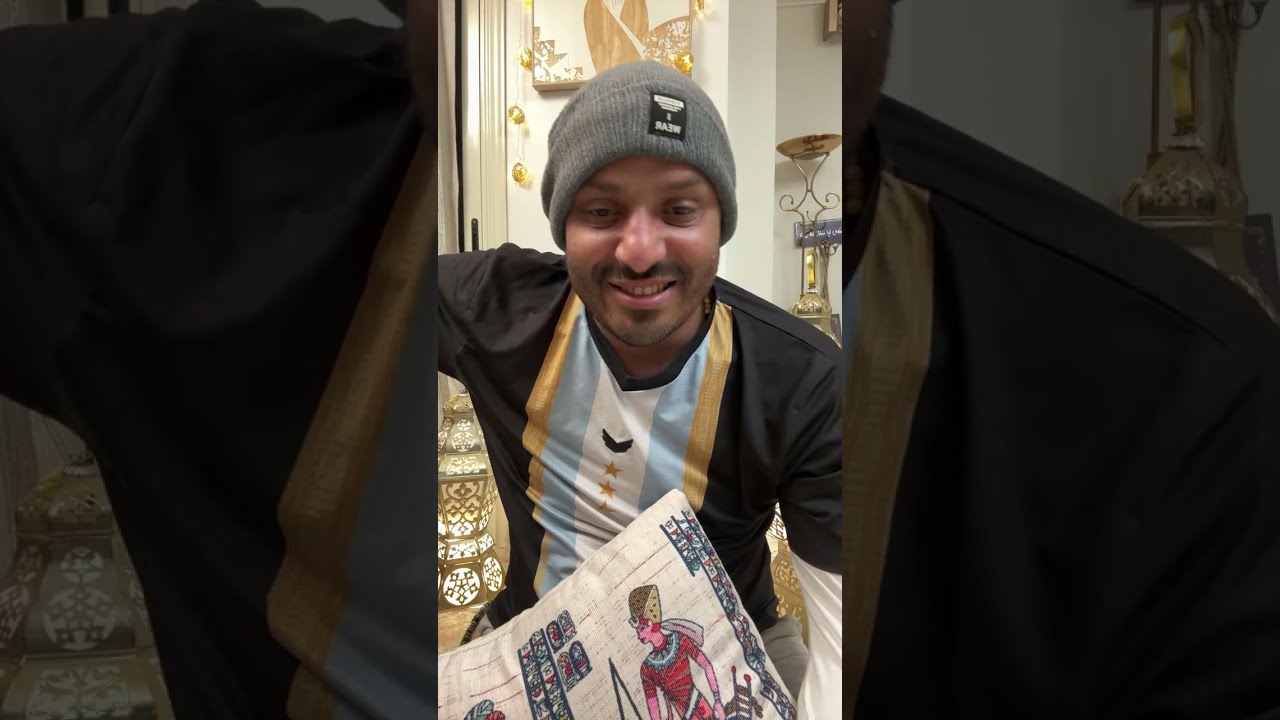 حاتم خالد صلاح. عمرو سعد رجع . إياد نصار اصحاب الأرض  شريف منير