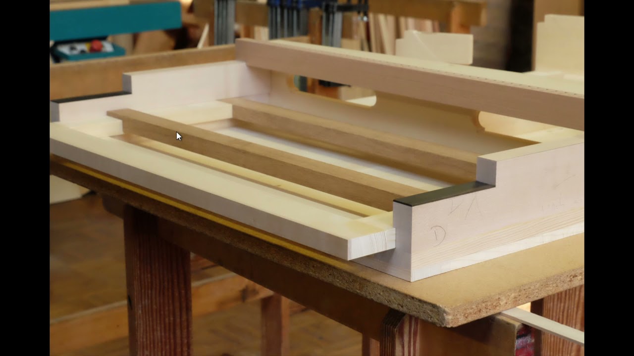 Bau eines frühen neapolitanischen Cembalos - Making of a harpsichord in the early Neapolitan style