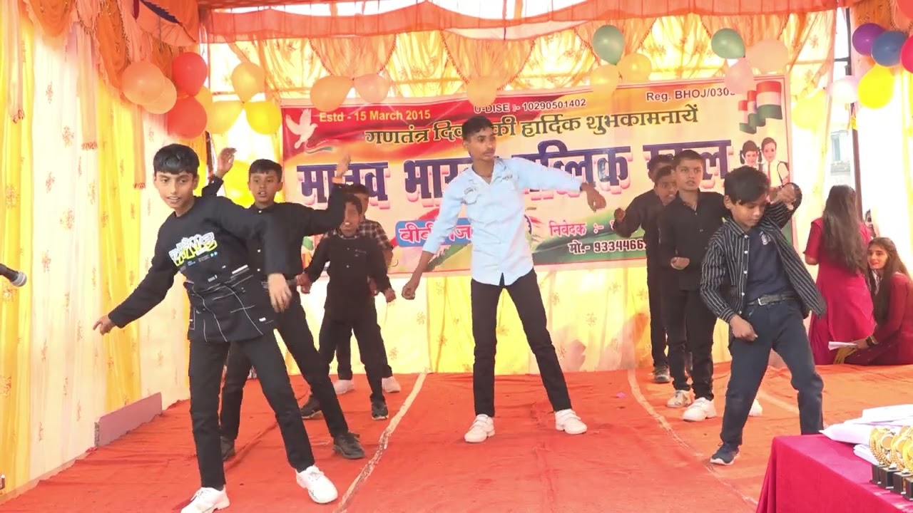 Pyar wala Mukhda Leke Chalo Na Bajar Me ............(MBPS)