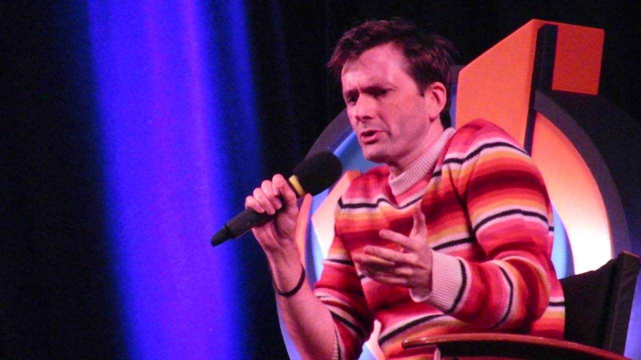 David Tennant- Comparing Jessica Jones and Doctor Who (Madison Wizard World 2016)
