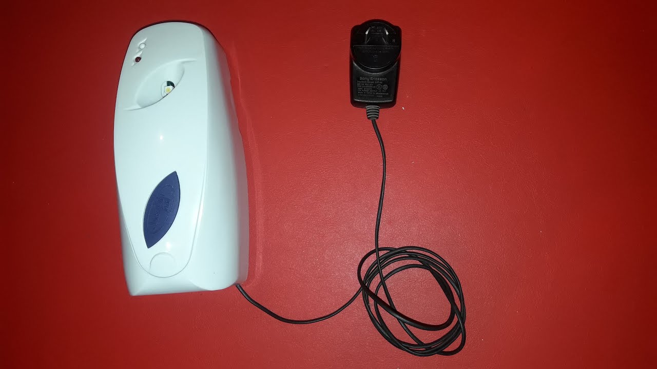 Aromatizante de ambiente con cargador de celular | Alejandro Ale