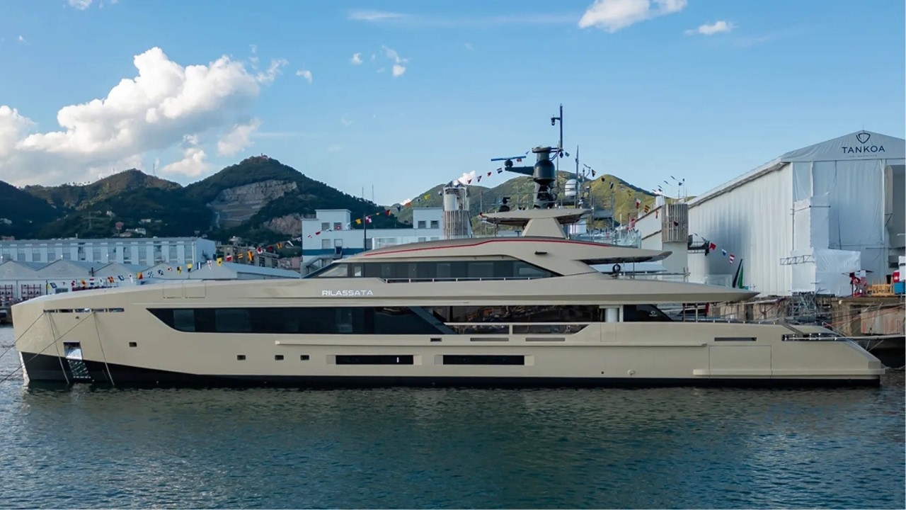 Touring a $40,000,000 Tankoa 50 Meter SUPERYACHT!