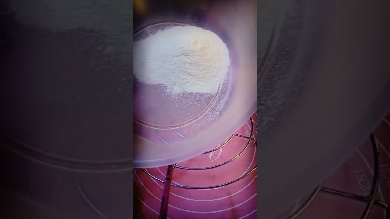طريقة عمل كيكة الفزع بطريقه سهله جدا مكونات ع اد الايد طعم تحفه جربوها مش هتندامه 