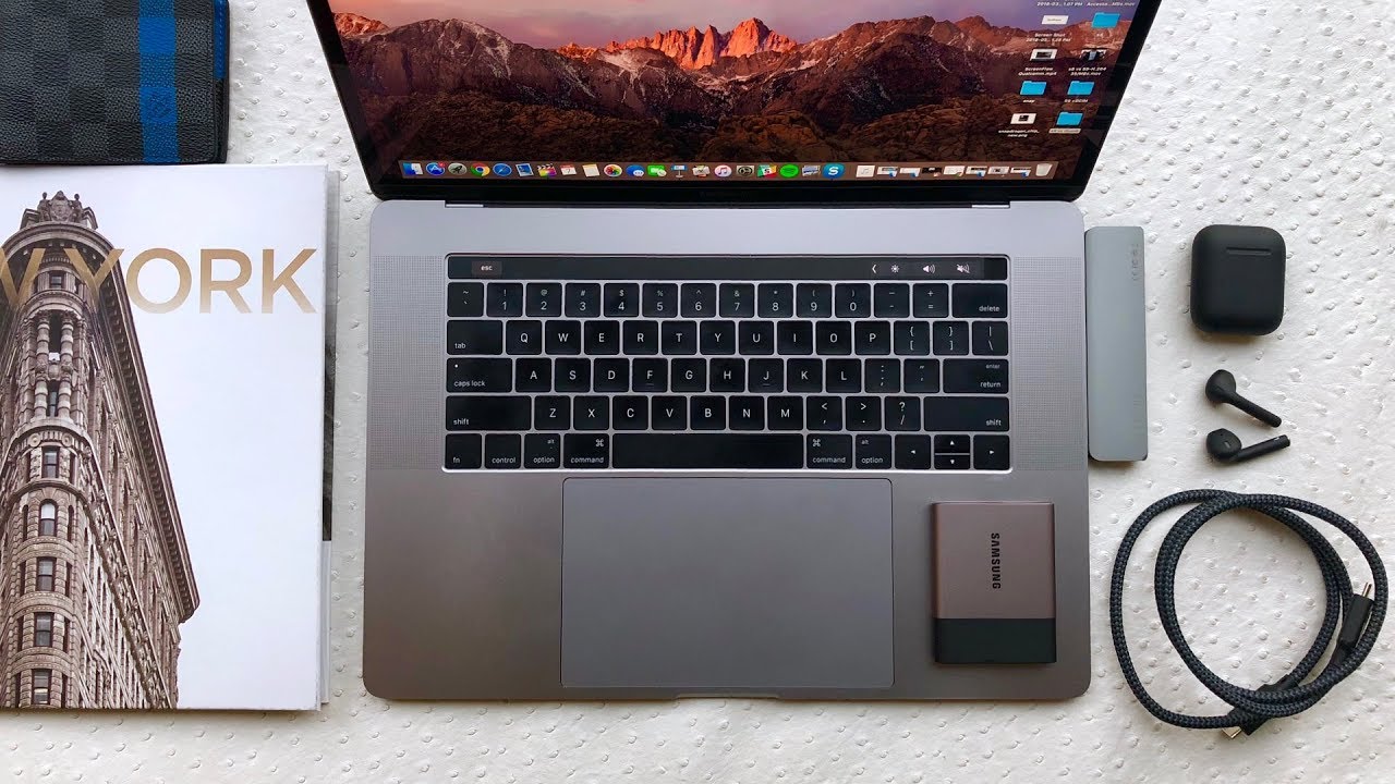 Best Macbook Pro With Touchbar Accessories! (USB C + More!)